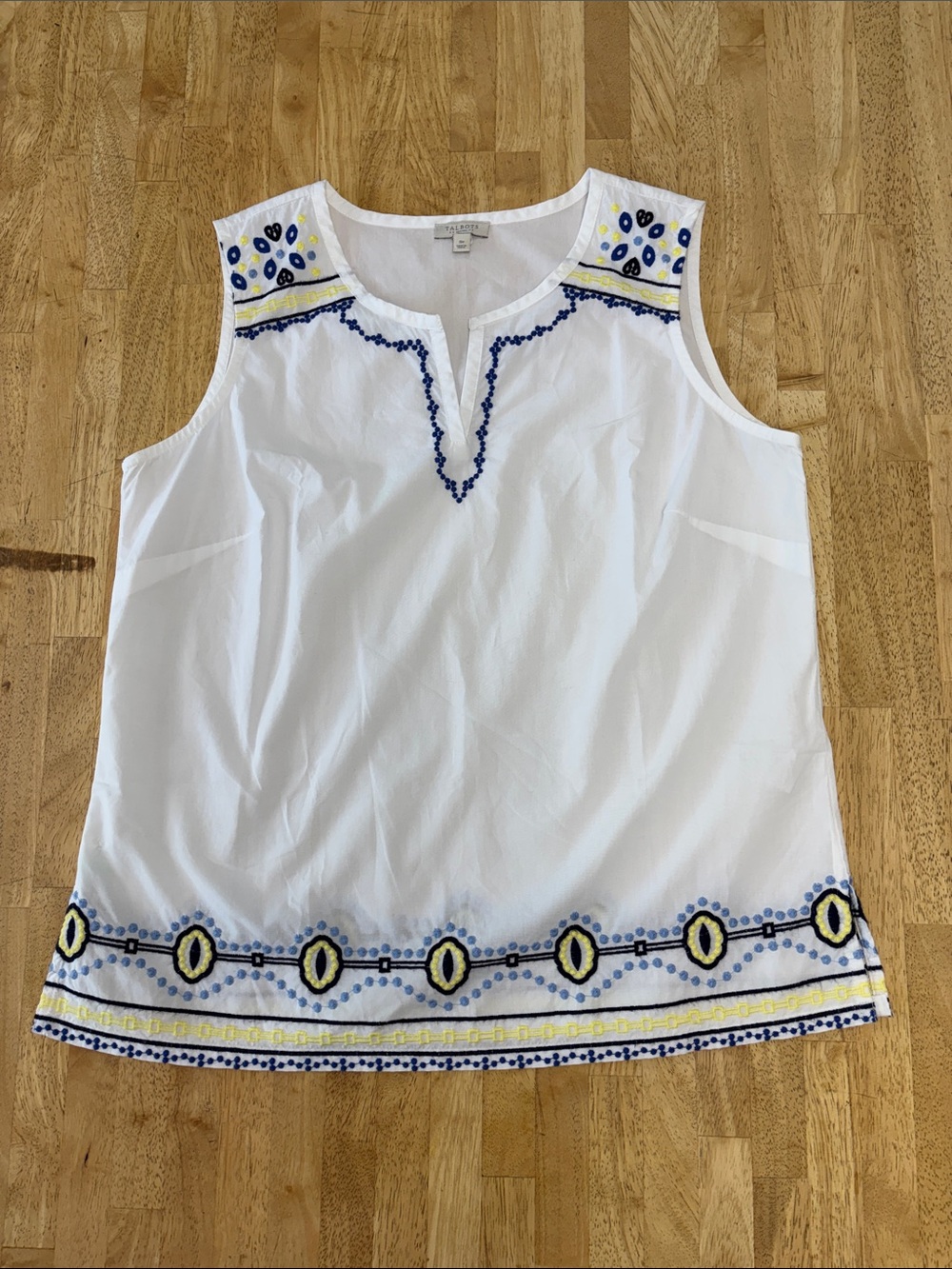 EUC Talbots White Sleeveless Embroidered Tank with Blue & Yellow Accents